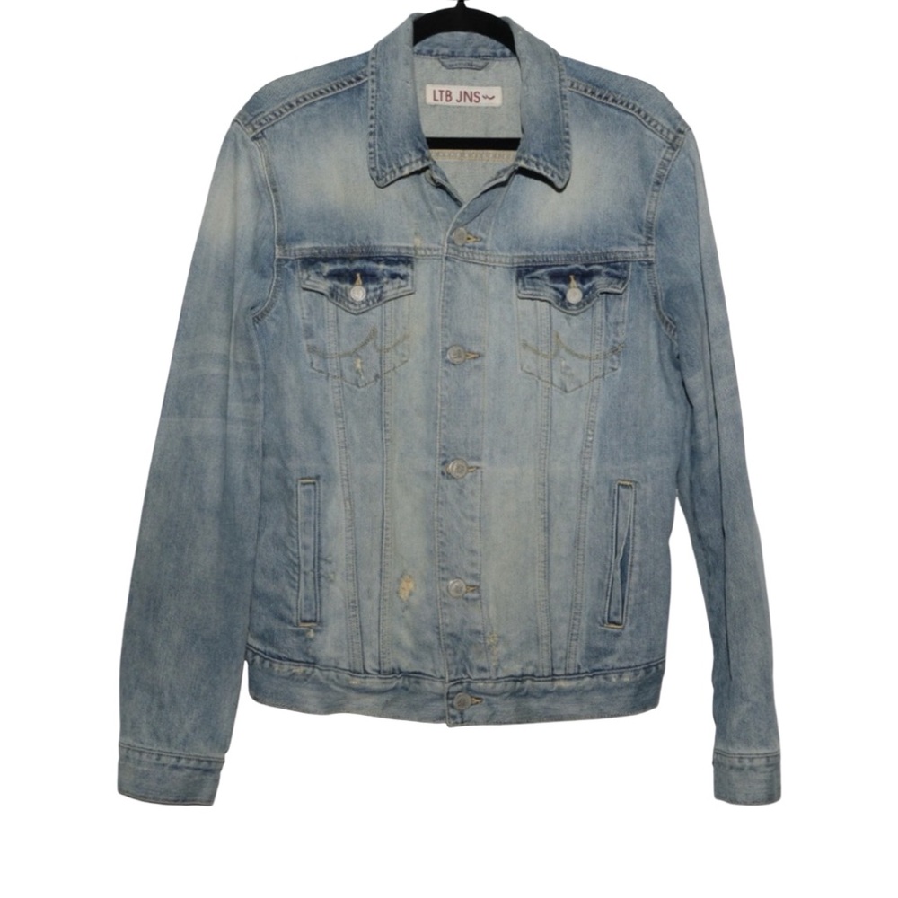 LTB JNS Women’s Slightly Distressed Jean Jacket Size M